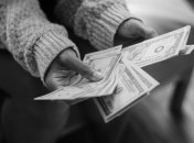 Скажіть "ні" боргам та імпульсивним покупкам