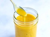 Дуже проста у приготуванні заправка, що зберігається в холодильнику до трьох тижнів