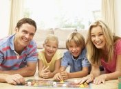 Как подобрать интересную настольную игру для ребенка