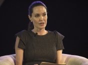 Как Анджелина Джоли встретила Новый Год 