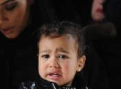 Дочь Ким Кардашьян закатила истерику на модном показе