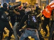 Сторонники и противники Трампа устроили массовые стычки в США