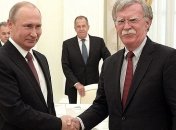 Болтон и Путин не сошлись по поводу Украины