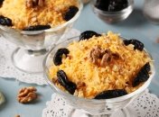 Салат с черносливом и плавленными сырками