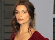Горячее фото: американская модель и актриса показала свои формы