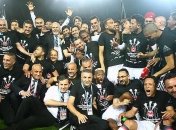 "Бешикташ" в 15-й раз в истории выиграл чемпионат Турции