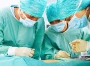 Ребенку удалят 14 лишних пальцев