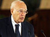Президент Греции: Европа не должна требовать от нас многого
