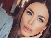 Ані Лорак продемонструвала стрункі форми в обтягуючих легінсах (Фото)