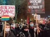 В одной Варшаве вышло 100 тысяч человек: самые массовые протесты поляков на фото и видео