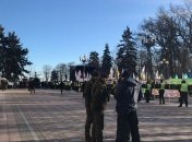 Зеленский пришел в Раду для консультаций с фракцией "Слуга народа" по рынку земли