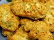 З приготуванням такого курячого філе впорається навіть господиня-початківець.