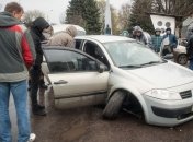 Журналист, "расстрелянный" в Славянске, читает о себе в Интернете