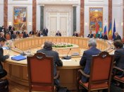 Україна не хоче говорити про Донбас в Білорусі: який сигнал Київ відправив Мінську і чому пошук нового місця для переговорів - проблема