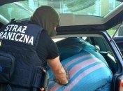 Польша почти в два раза реже стала отказывать украинцам во въезде: озвучена детальная статистика