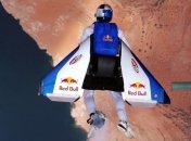 Австрийский парашютист собирается развить сверхзвуковую скорость