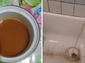 Из кранов в Симферополе потекла коричневая вода с противным запахом: оккупанты придумали объяснение