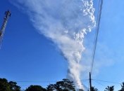 На острове Ява из-за извержения вулкана Мерапи эвакуируют людей (Видео)