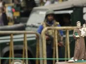 СМИ: После терактов на Шри-Ланке около 600 иностранцев были высланы из страны