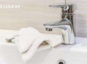 Хромированный кран достаточно просто содержать в чистоте (изображение создано с помощью ИИ)