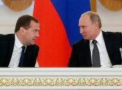 Путин и Медведев обнародовали декларации о доходах