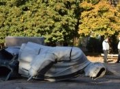 В Кривом Роге ночью упал Ленин