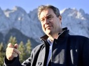 Пандемия COVID-19: премьер Баварии "скептически" относится к открытию стадионов