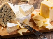 Кулинарные секреты: чем заменить дорогие сыры в блюдах (таблица)