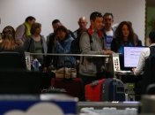 В частично открытом аэропорту Брюсселя образовались очереди