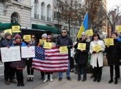 В Нью-Йорке провели акцию в поддержку режиссера Сенцова