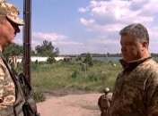 Президент проверил линию опорных пунктов на передовой (Видео)