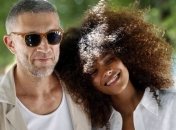 Тіна Кунакі привітала маму знаковим фото: вражаюча схожість 