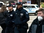 В Нью-Йорке более 500 полицейских заразились коронавирусом