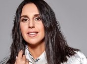 Вагітна Джамала постала у сміливому концертному образі