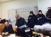 Суд изберет меру пресечения Ефремову в закрытом режиме