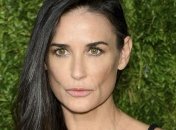 На Деми Мур подали в суд за смерть молодого человека