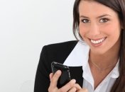 Сенсорные экраны умеют отличать пальцы от ногтей