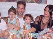 Как Фабрегас бросил пиццу в лицо Фергюсону