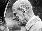 Прощание с принцем Филиппом в Лондоне: как проходили похороны (видео)