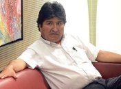 Эво Моралес просит сообщить, кто запретил пролет его самолета