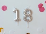 Поздоровлень багато не буває