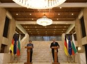 Меркель выступила против антисемитизма и ксенофобии 