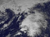 Шторм "Мелисса" в Атлантике усиливается 