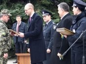 Яценюк призвал срочно назначить нового генпрокурора