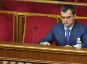 Захарченко: Человек имеет право на приобретение оружия и самооборону