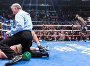 "Никогда не видел парня с таким мощным ударом": Арум о Уайлдере