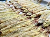 Хозяйки рассказали, как готовить мойву, чтобы не было запаха