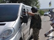 На блокпостах Донетчины застряли 240 авто