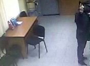 В центре Киева мужчина ограбил банк  