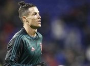 Роналду сдает свои отели под бесплатные больницы